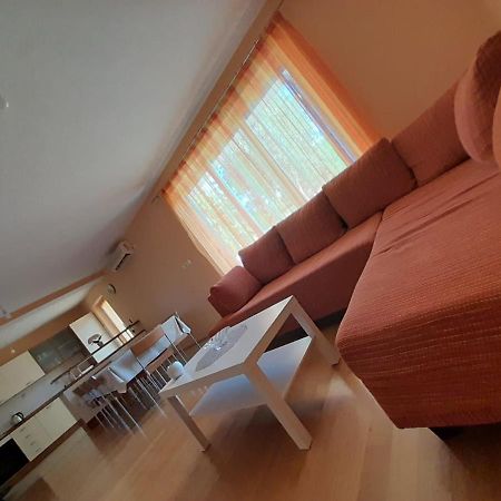 Holiday Home Anita Unesic Zewnętrze zdjęcie