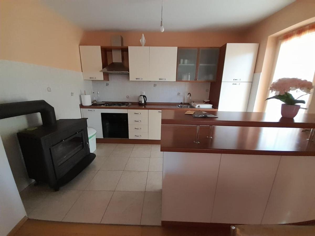 Holiday Home Anita Unesic Zewnętrze zdjęcie
