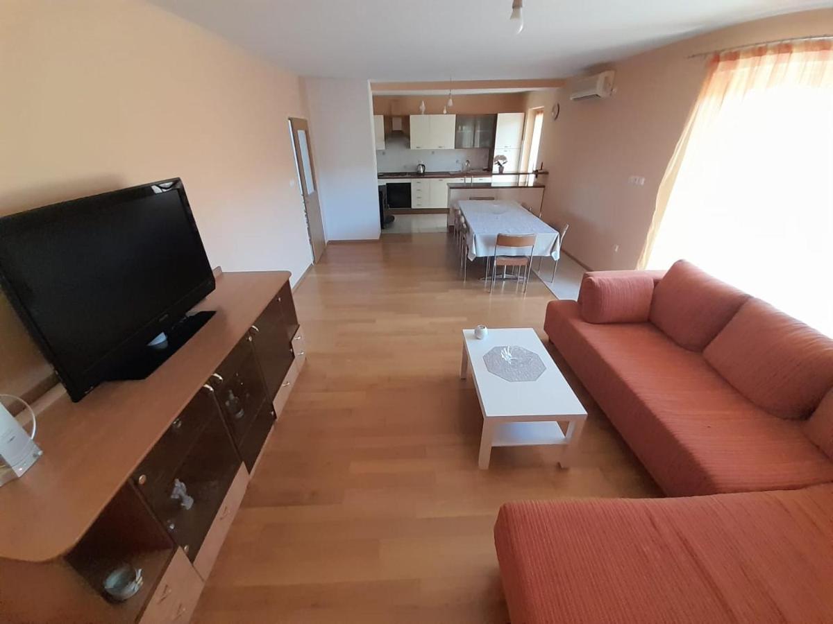 Holiday Home Anita Unesic Zewnętrze zdjęcie
