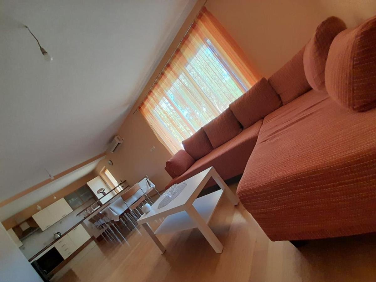 Holiday Home Anita Unesic Zewnętrze zdjęcie