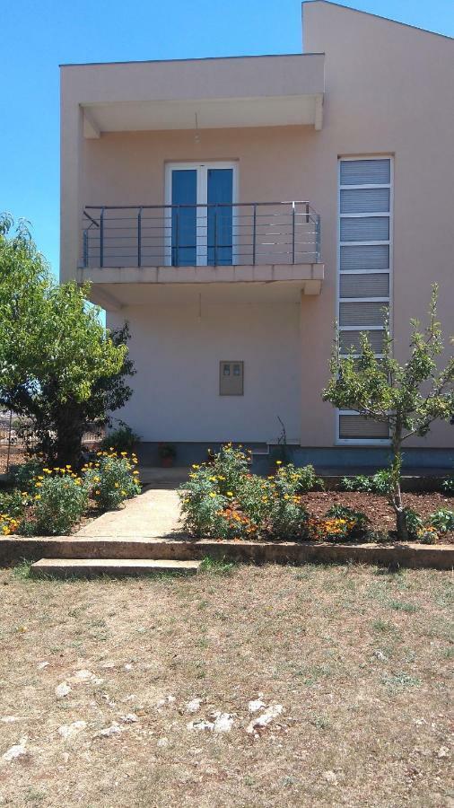 Holiday Home Anita Unesic Zewnętrze zdjęcie